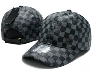 Mektup Nakış V İtalya Beyzbol Kapağı Lüks Moda Erkekler Kadın Seyahat Kavisli Brim Marka Snapback Sunshade Tasarımcısı Fit şapka topu kapaklar Street Casquette A59