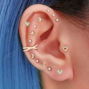 Nose Rings Studs 1PC Tragus Helix Piercing Earring for Women Cute Heart Moon Cartilage Conch Clip Lobe Jewelry Girl Gift 230325