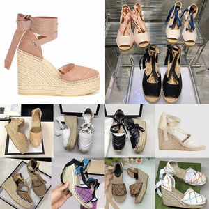 2023 Designers Womens Wedge Platform Sandaler Espadrille Shoes Real Leather Ankel Lace-Up Matelasse Espadrille Ladies High Heel 12cm Storlek 35-41 med Box No037