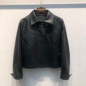 Women's Jacket Coat Spring And Autumn 2023 Fashion Short Length Clasp Design Real Sheepskin TurnDown Collar Long Sleeve 230324