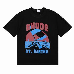 Rhude 럭셔리 브랜드 버전 남성 T 셔츠 여름 티셔츠 패션 디자이너 캐주얼 면화 의류 길거리 반바지 반바지 소매 9Z