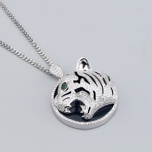 Silberkreuz Luxus Designer Kreis Leopard Tierheize Halsketten Klassiker Crysatl Strass Halskette für Männer Frauen Hochzeitsfeier Jewerlry Accessoires Geschenke