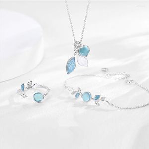 Ketten Silber Farbe Blau Kristall Blatt Charme Pendent Halskette Für Frauen Mädchen Party 2023 Mode Schmuck Dz317