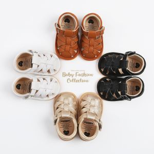 Första Walkers Summer Baby Shoes Boys First Walking Spädbarn Sandaler Babyskor PREWALKERS PU LÄDER COGS Lägenheter Solid Color 230325