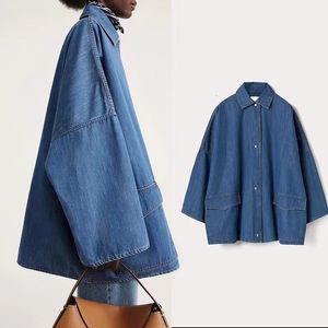 여자 재킷 토템 ​​쇼 스티리 우안 버전 실루엣 넓은 슬리브 튀김 느슨한 데님 셔츠 현대 빈티지 큰 포켓 데님 코트 230325