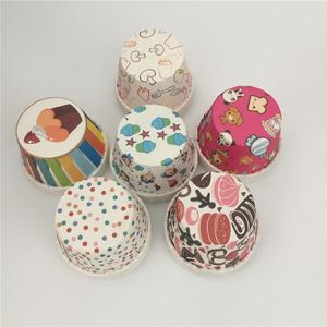 Strumenti per torte 50 pezzi Mix Paper Cupcake Decorating Stand Tazze da forno Stampo Compleanno/Matrimonio/Natale