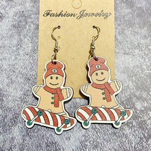 Kolczyki Dangle Vintage Christmas Wood for Women Classic Festival Santa Claus Chocolate CHIP CHOES DRESBACE Prosty druk estetyczny