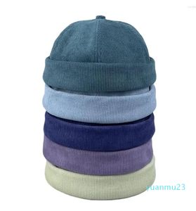 Berretti Unisex Inverno Velluto a coste Berretto corto melone Tinta unita Zucchetto Lettere Retro Sci Pescatore Docker Beanie Hat 45