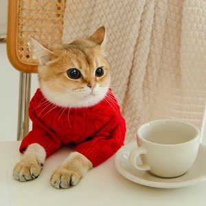 Hundkläder kläder röd twist textur stickad pullover tröja hösten och vinter kall varm husdjur kostym söt mode liten