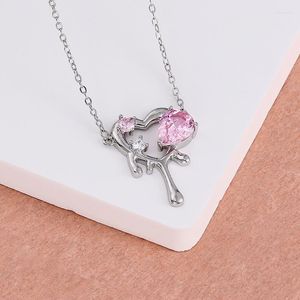 Pendant Necklaces Niche Design Pink Crystal Love Water Drop Silver Plated Sweet Cool Heart Shape Clavicle Chain MS042