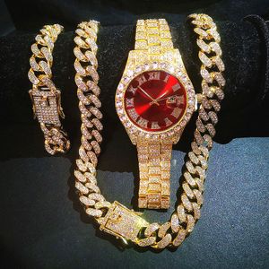 Orologi da polso Orologio completamente ghiacciato Orologio da uomo con catena a maglia cubana Bracciale Collana girocollo Gioielli bling per uomo Grandi catene d'oro Orologio da uomo Hip Hop Set 230325