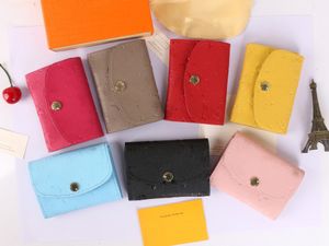 Lettere classiche in rilievo Portafoglio da donna Fibbia con patta Tasca interna con cerniera Portafoglio femminile Portamonete portamonete Portafogli di grande capacità Porta carte multiuso Pochette