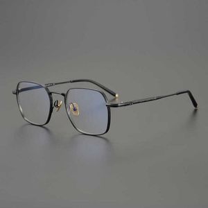 30% de desconto em designer de luxo Novos óculos de sol masculinos e femininos 20% de desconto em japonês titânio puro de titânio mostram fino de alta textura cor de textura Ultra Light Myopia Glasses Full Frame