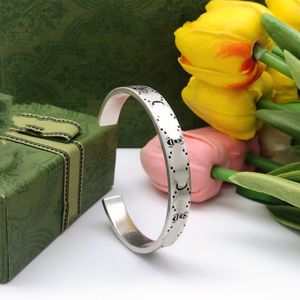 Kvinna manschettdesigner armband mode dubbel g bröllop armband lyxiga smycken kvinnor män gåva ggity 45364848