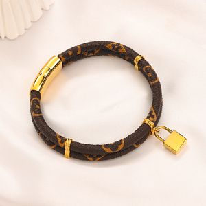 Projektant Gold Curb Bracelets Kobiety zamek marka marka Letter skórzana design design biżuteria Bransoletka ze stali nierdzewnej z pudełkiem