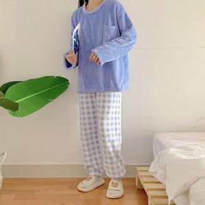 Kvinnors sömnkläder Autumn Winter Women's Warm Home Clothes Ladies Flanell Coral Fleece Söt rutan Casual Pyjamas Loose Pijama For Girls