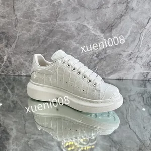2023Women mens Sneaker Casual Shoes Leather Sneakers Embroidered Stripes white Shoes flat platform Walking Sports Casual Shoes