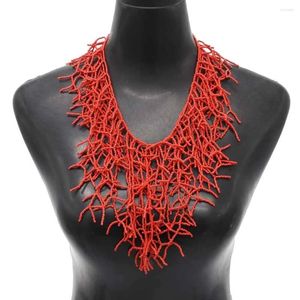 Halsband, rot, weiß, Acryl, Reisperlen, Korallenzweige, Halskette für Frauen, afrikanische ethnische Stammeskleidung, Latzkragen, Schmuckzubehör