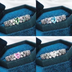 Wedding Rings The Latest Style Blue Heart Of Sea Zircon Ring Heart-shaped Peach Ladies Fashion Temperament JewelryWedding