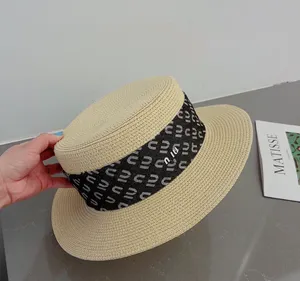 All-Match Fine Straw Hat Summer Summer Socialite Flat Top Hat Chapé de praia Elegante Capinho de chapéu largo Sun