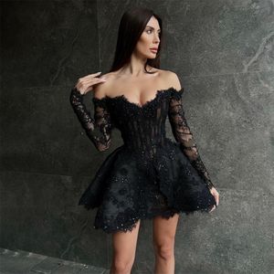 Sexy glitzerndes kurzes Spitzen-Abschlussballkleid mit Applikationen, A-Linie, lange Ärmel, schulterfreies Abendkleid, Saudi-Arabien, Partykleider, Schwarz, 2023, Robe De Soiree, Vestidos, Fiesta