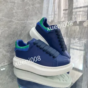 2023top new Mens Designer Sneakers Casual Shoes Reflective Shoes Vintage Suede Leather Trainers All-match Stylist Sneaker Leisure Shoe Platform Lace-up Print