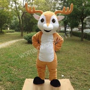 Hot Sales Deer Mascot Costume Simulação Desenhos De Caracteres de Cartoon Nest Suje Roupet Roupet Christmas Carnival Dresses Fancy For Men Mulheres