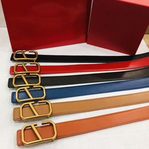 Classic solid color Gold letter mens belts for women designers Luxury designer belt Vintage Pin needle Buckle Beltss Width size 100- 125 Casual fashion good box