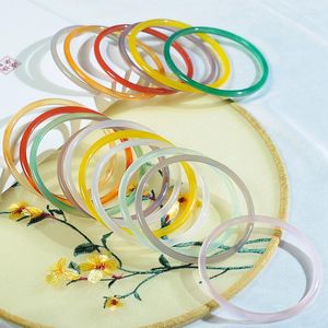 Бангл элегантный имитация нефрита сплошного цвета Jingle Bangles Retro Simple Glass Bracelet Femme Fashion Fashion Женские повседневные китайские ювелирные подарки