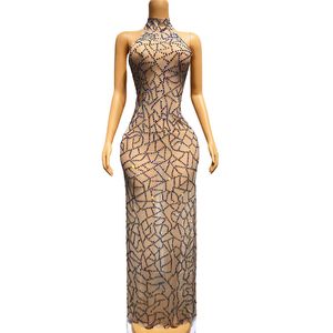 Frauen Star Singer Model Abend Party Runway Kleider Sexy Transparente Strasssteine Rückenfrei Aufdruck Mesh Langes Kleid Abschlussball Geburtstag Bühnenauftritt Luxuskostüm