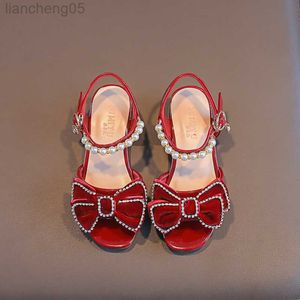 Sandaler Summer Sandals Pearl Rhinestone Bow Fashion Princess Shoes New Girls Shoes Non-Slip Kids Sandaler Black Red Shoes W0327