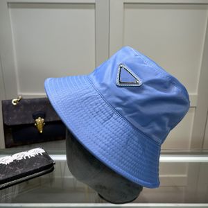 Ny herrhatt designer baseballkeps hinkhattar vår- och sommarbokstäver broderade justerbara flerfärgade enfärgade män kvinnor hiphop new era keps 2023 Bucket Hats