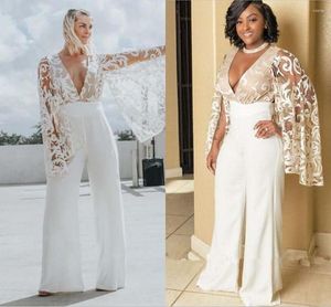 Festklänningar plus storlek Casual Wedding Jumpsuit Robe 2023 Spets Long Bell Sleeve Summer Beach Bohemian Bride Reception Gown