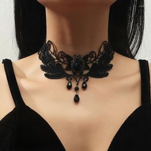 Choker gotisk vind svart nackkedja kristallblomma spetsar utsökt sexig avantgarde säsong halsband för kvinnor mode trend smycken