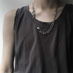 Pendant Necklaces Titanium Steel Vintage Punk safety pin Button Pendant Choker Hip Hop Silver Color Harajuku gothic Necklace for Women Men Jewelry P230327