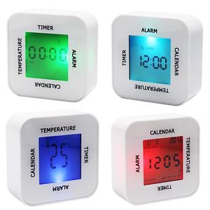 Timer da cucina Sveglia da tavolo digitale con temperatura e calendario Conto alla rovescia giornaliero Orologio da tavolo da cucina per bambini Funzionamento a batteria Bianco 230328