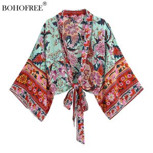 Damskie stroje kąpielowe boho vintage kwiatowe szarfy Krótkie kimono kobiety 2023 Modne damki Bluzki swobodne V Neck Batwing Rękawy Bohemian Coverp 230328