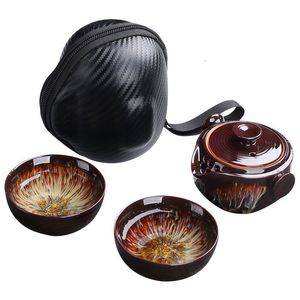 Bicchieri da vino Kiln Change Travel Tea Set Portable Bag1 Pot2cups Outdoor Car pot Quick Guest Cup Puer Drinkware Porcelain 230327