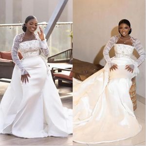 Plus Size Brautkleider im Meerjungfrau-Stil, Kristallperlen, langärmliges Satin-Brautkleid mit abnehmbarem Tain-Brautkleid