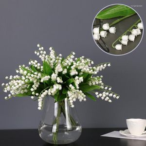 Fiori decorativi 6pcs Mughetto artificiale Fiore di plastica Singolo piccolo campanello fresco Falso