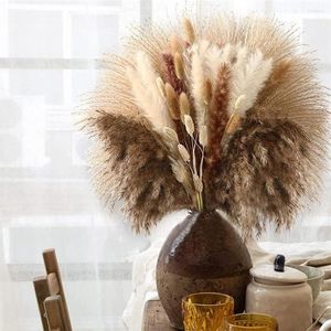 Dekorative Blumen 80PCS natürliche getrocknete Pampas Phragmites Schwanz Gras Blumenstrauß für Boho Nordic Home Decor Hochzeit Dekoration Arrangemen