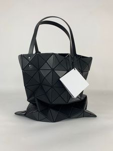 Designer-Taschen für Damen Bao Bao Lucent Six Grid Prism Wrin Miyake Handtasche Schultertasche Geldbörsen Sattel Crossbody Messenger Totes Viele Stile