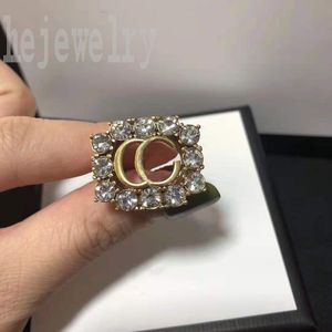 Vintage Mens Rings for Women Diamond Luxury Elegant Double G Letter Wedding Band Moissanite Have Bague Flower Hollow Designer Ring Men Chic Iced Out ZB060 F23