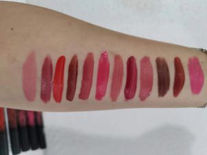 Em 1 12pcs ky kit de batom líquido líquido líquido fosco kit de longa duração Fundação de maquiagem Lipgloss.