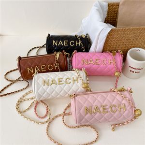 INS Girls Cylinder Bolsas de moda Carta das crianças Pu Rhombus um ombro de um ombro para crianças Acessórias de corpo cruzado Mini fone de ouvido Bolsa F1612