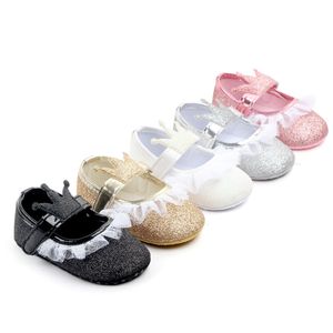 Pierwszy Walkers Style Crown Crown Crown Princess Walkers Crib Baby Baby Prewalkers Pu skóra Mary Jane Lace Baby Buty 018 Miesiące 230328