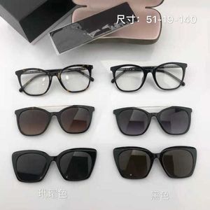 Top Luxury Designer Sunglasses 20% Off fashion three-purpose mirror removable lens magnetic clip replaceable plate three piece glasses ch5392