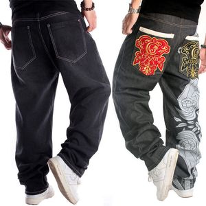 Calça masculina jeans para homens dança de rua de rua bordado bordado preto de quadro solto jeans geral masculino hip hop 230328