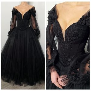 Vestidos de festa preto gótico v pescoço de casamento mangas buff bufk bridal vestido de noiva 3d apliques de renda de renda TROM TRIMENTO DO TRIMENTAÇÃO DA BRIDA ROBE 230328