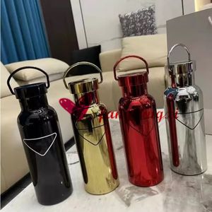 Thermos a forma di triangolo classico, tazze per boccette per bottiglie di auto, con cannuccia, confezione regalo per tazza sportiva da caffè alla moda